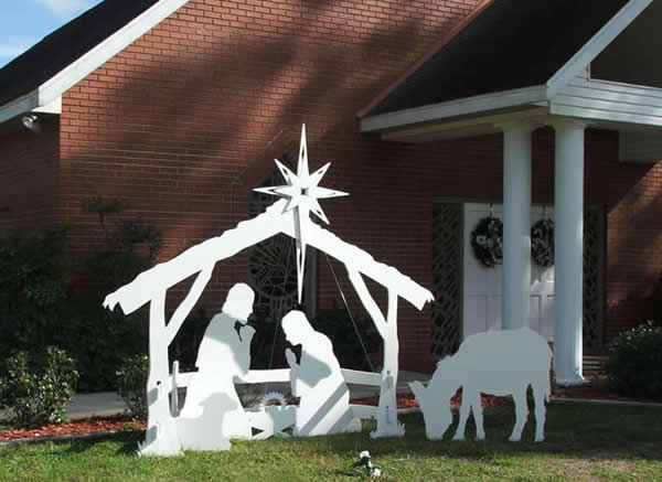 outdoor nativity